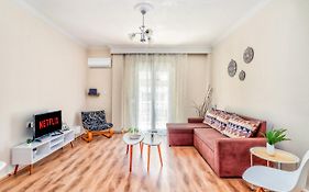 Grand Apartment Next To Center 3Bd 110Sqm
